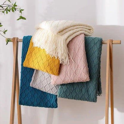 Diamond Knit Throw Blanket with Tassels | Boho Woven Acrylic Blanket