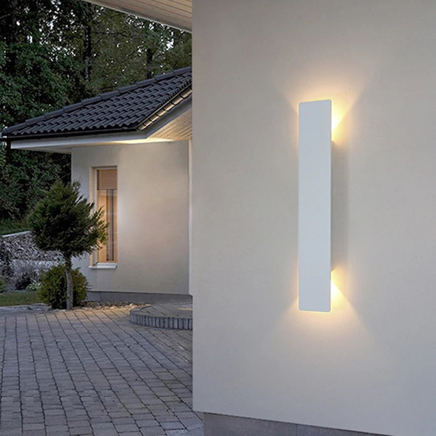 IP65 Waterproof Outdoor LED Wall Lamp — Aluminum Up & Down Light in Black or White, 4 Wattages