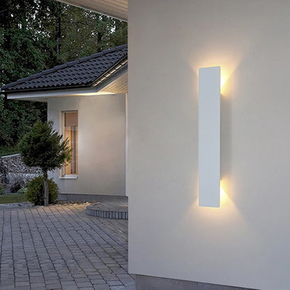 IP65 Waterproof Outdoor LED Wall Lamp — Aluminum Up & Down Light in Black or White, 4 Wattages