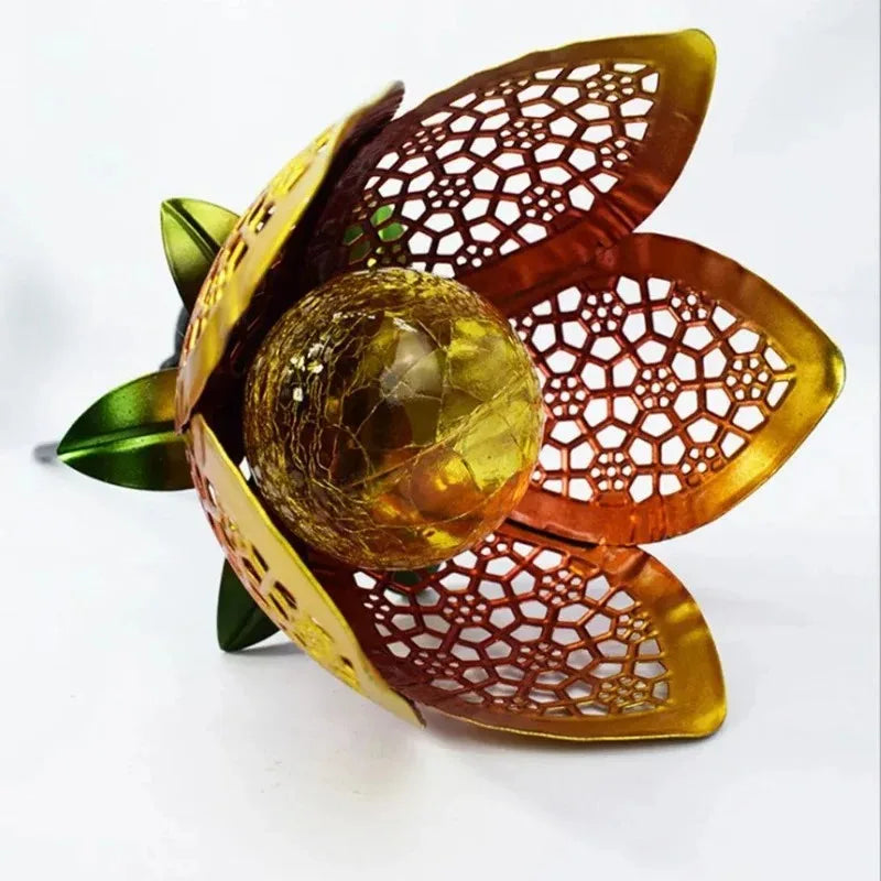 Lotus Solar Garden Lamp — Decorative Outdoor Solar Light for Garden, Courtyard & Pathway