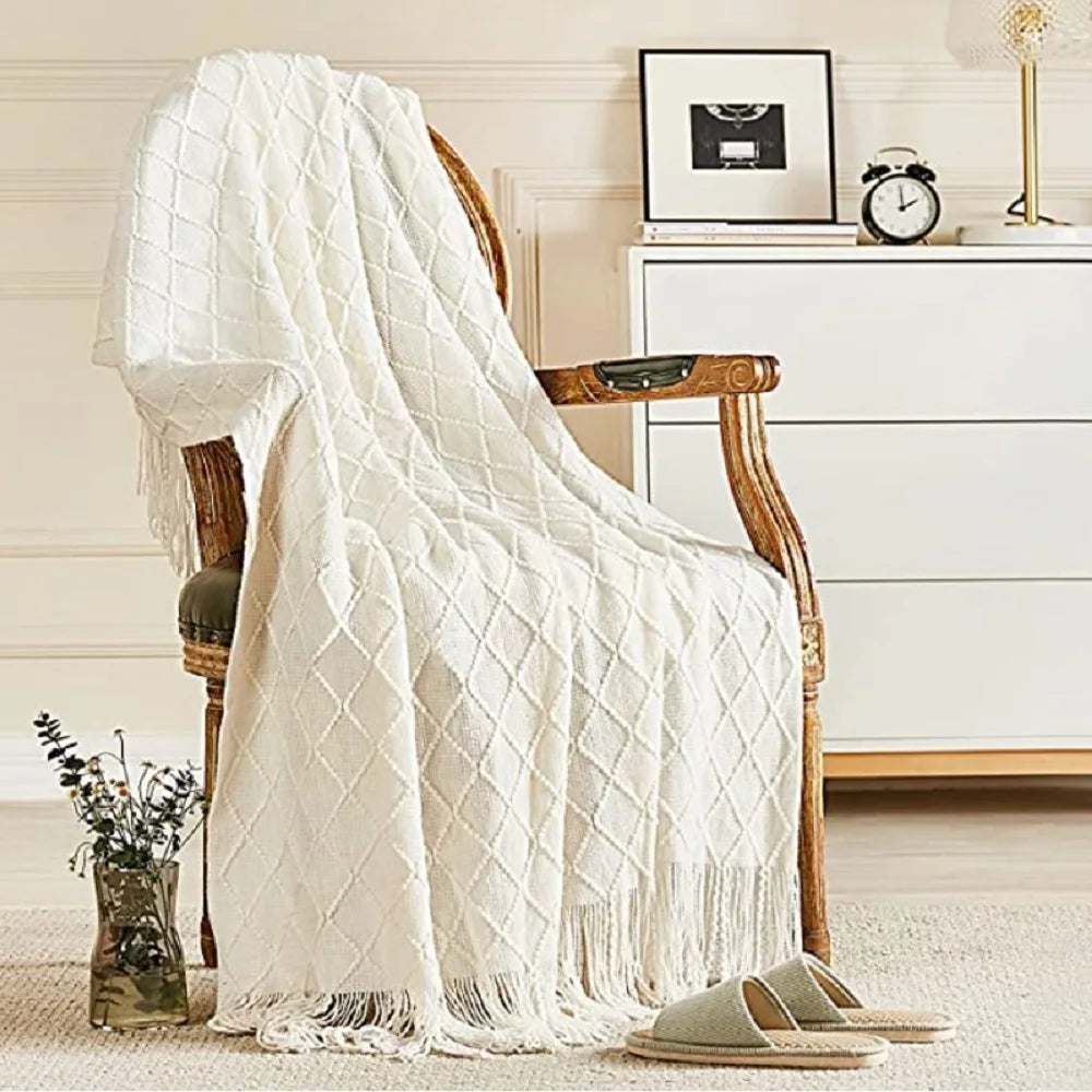 Diamond Knit Throw Blanket with Tassels | Boho Woven Acrylic Blanket