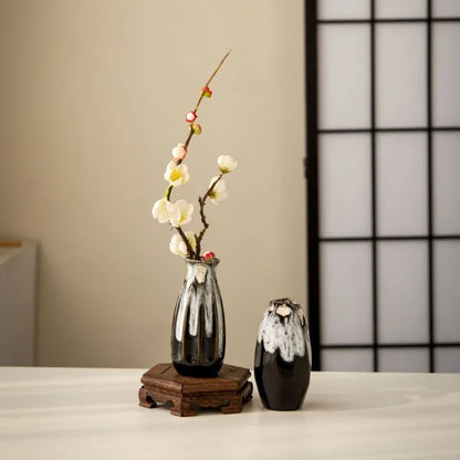 Japanese Kiln-Glazed Ceramic Vase — Handmade Retro Flower Arrangement Vase for Living Room & Foyer